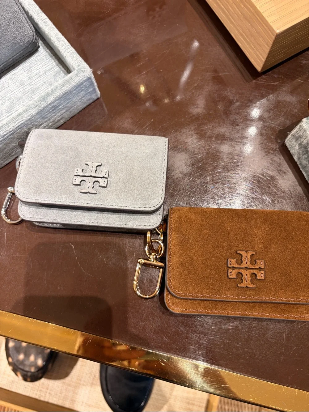 Tory Burch compact tory